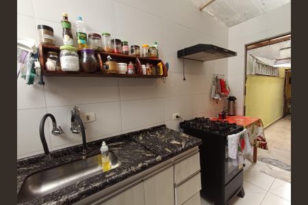 Casa à venda com 140m², 3 quartos e 2 vagasCozinha 2