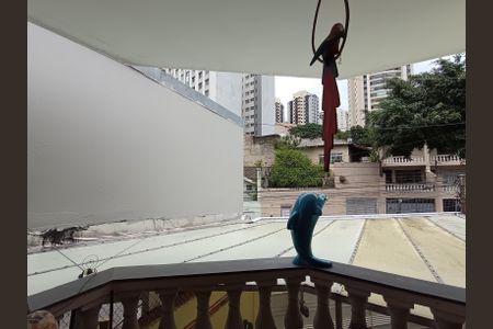 Casa à venda com 140m², 3 quartos e 2 vagasVaranda - Suite