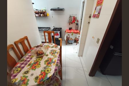 Casa à venda com 140m², 3 quartos e 2 vagasSala de jantar