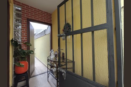 Casa à venda com 140m², 3 quartos e 2 vagasÁrea de circulação