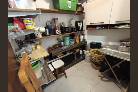 Casa à venda com 140m², 3 quartos e 2 vagasDespensa