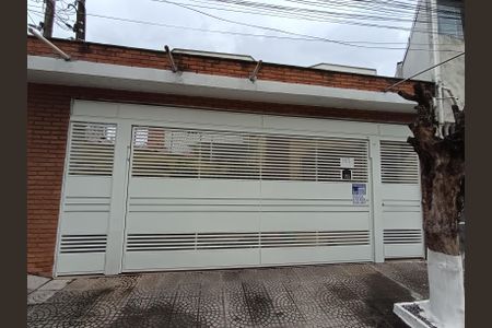 Casa à venda com 140m², 3 quartos e 2 vagasFachada