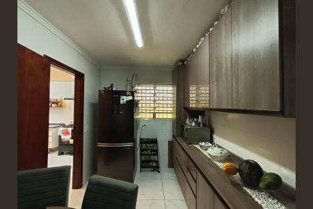 Casa à venda com 140m², 3 quartos e 2 vagasCozinha