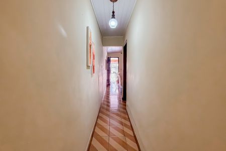 Casa à venda com 223m², 1 quarto e 2 vagas Casa à venda com 223m², 1 quarto e 2 vagasCorredor