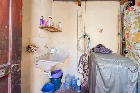 Casa à venda com 223m², 1 quarto e 2 vagas Casa à venda com 223m², 1 quarto e 2 vagasÁrea de Serviço