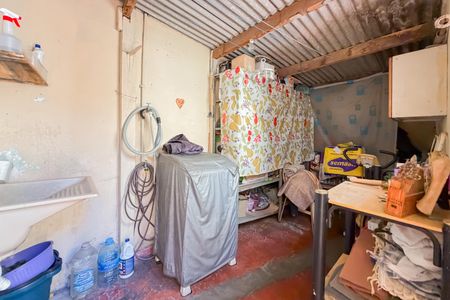 Casa à venda com 223m², 1 quarto e 2 vagas Casa à venda com 223m², 1 quarto e 2 vagasÁrea de Serviço