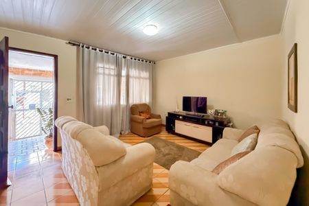 Casa à venda com 223m², 1 quarto e 2 vagas Casa à venda com 223m², 1 quarto e 2 vagasSala