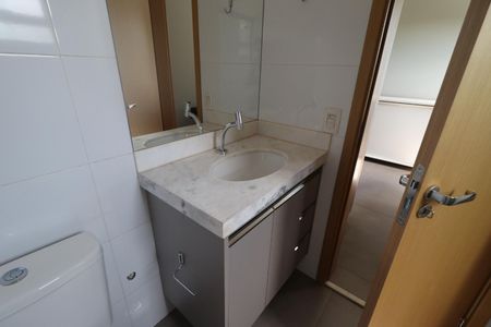 Apartamento para alugar com 126m², 3 quartos e 2 vagas Apartamento para alugar com 126m², 3 quartos e 2 vagasBanheiro da Suíte 1