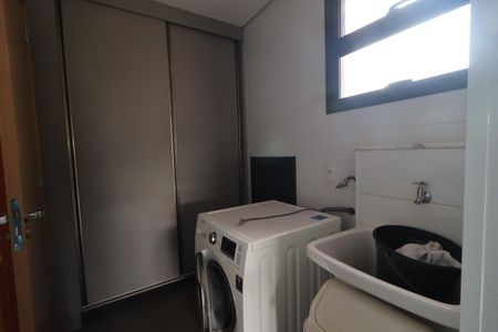 Apartamento para alugar com 126m², 3 quartos e 2 vagas Apartamento para alugar com 126m², 3 quartos e 2 vagasÁrea de Serviço