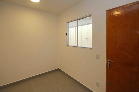 Sala de apartamento para alugar com 1 quarto, 30m² em Vila Paulo Silas, São Paulo
