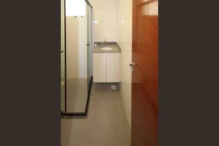 Apartamento para alugar com 41m², 2 quartos e sem vaga Apartamento para alugar com 41m², 2 quartos e sem vagaBanheiro