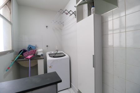 Apartamento para alugar com 76m², 3 quartos e 1 vagaÁrea de Serviço