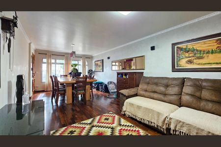 Sala  de casa à venda com 5 quartos, 252m² em Cupecê, São Paulo