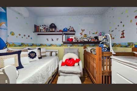 Casa à venda com 252m², 5 quartos e 6 vagas Casa à venda com 252m², 5 quartos e 6 vagasQuarto 3