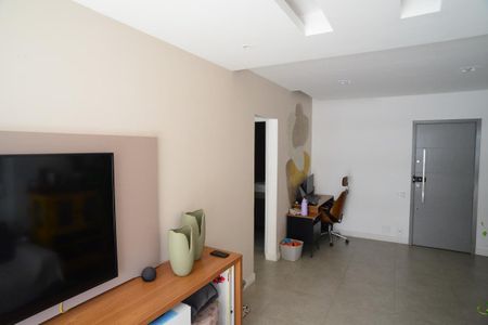 Sala de apartamento para alugar com 1 quarto, 71m² em Barra da Tijuca, Rio de Janeiro