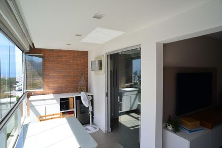 Varanda de apartamento para alugar com 1 quarto, 71m² em Barra da Tijuca, Rio de Janeiro