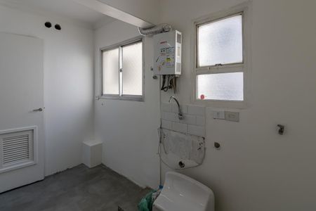 Área de Serviço de apartamento para alugar com 3 quartos, 81m² em Vila Olímpia, São Paulo
