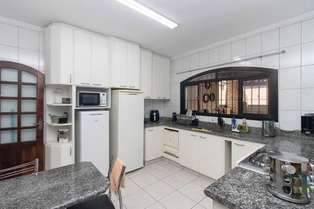 Casa à venda com 200m², 4 quartos e 5 vagasCozinha