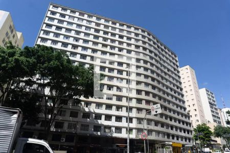 Apartamento para alugar com 55m², 2 quartos e sem vagaFachada