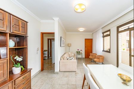 Apartamento à venda com 97m², 3 quartos e 2 vagasSala