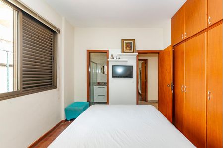 Apartamento à venda com 97m², 3 quartos e 2 vagasSuíte