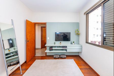 Apartamento à venda com 97m², 3 quartos e 2 vagasQuarto 2