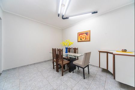 Casa à venda com 380m², 4 quartos e 6 vagasSala de Jantar