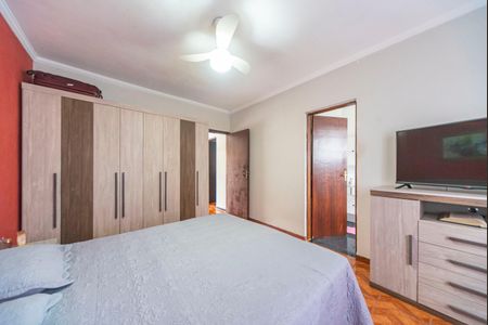 Casa à venda com 380m², 4 quartos e 6 vagasQuarto 3