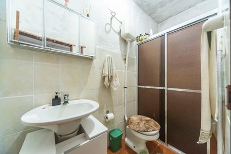 Casa à venda com 380m², 4 quartos e 6 vagasBanheiro da Casa 2