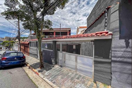 Casa à venda com 380m², 4 quartos e 6 vagasFachada 