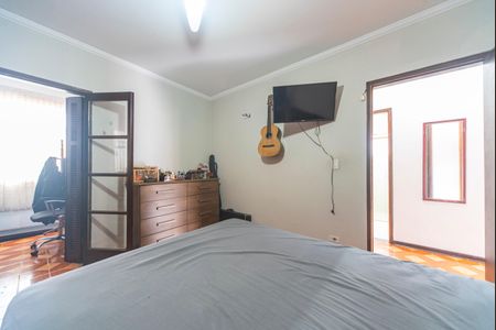 Casa à venda com 380m², 4 quartos e 6 vagasQuarto 2