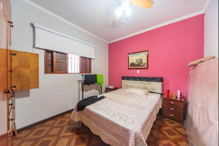 Casa à venda com 380m², 4 quartos e 6 vagasQuarto 1