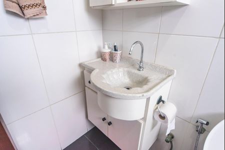 Casa à venda com 380m², 4 quartos e 6 vagasBanheiro do Quarto 3