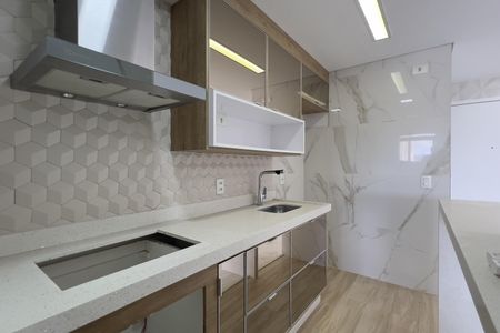 Apartamento à venda com 95m², 2 quartos e 2 vagasCozinha e Área de Serviço