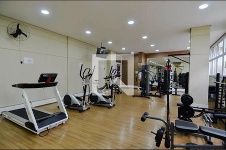 Apartamento à venda com 95m², 2 quartos e 2 vagasAcademia