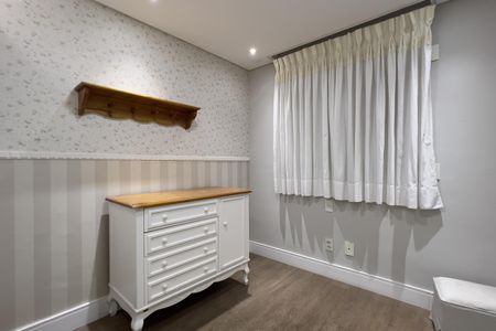 Apartamento à venda com 95m², 2 quartos e 2 vagasQuarto