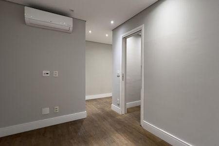 Apartamento à venda com 95m², 2 quartos e 2 vagasSuíte