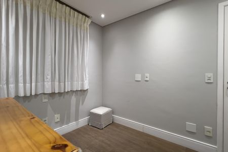 Apartamento à venda com 95m², 2 quartos e 2 vagasQuarto