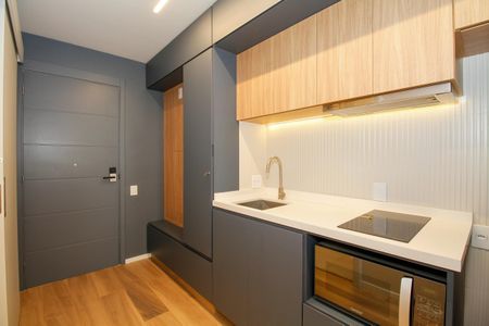 Studio para alugar com 27m², 1 quarto e sem vaga Studio para alugar com 27m², 1 quarto e sem vagaStudio