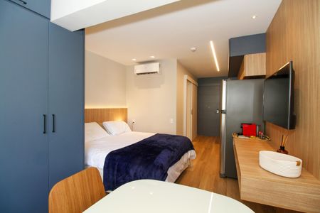 Studio de kitnet/studio para alugar com 1 quarto, 27m² em Pinheiros, São Paulo
