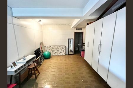 Casa à venda com 225m², 3 quartos e 4 vagasDespensa da Garagem