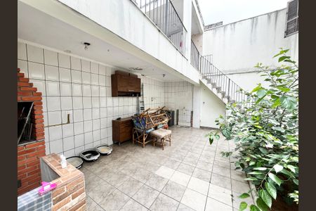 Casa à venda com 225m², 3 quartos e 4 vagasChurrasqueira