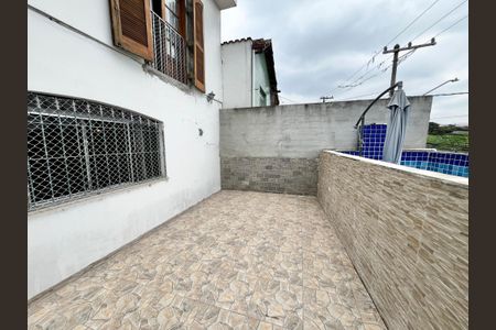 Casa à venda com 225m², 3 quartos e 4 vagasVaranda