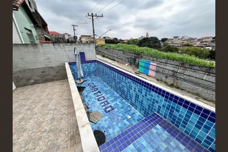 Casa à venda com 225m², 3 quartos e 4 vagasÁrea comum - Piscina