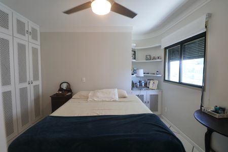 Apartamento para alugar com 224m², 4 quartos e 2 vagasSuíte 1