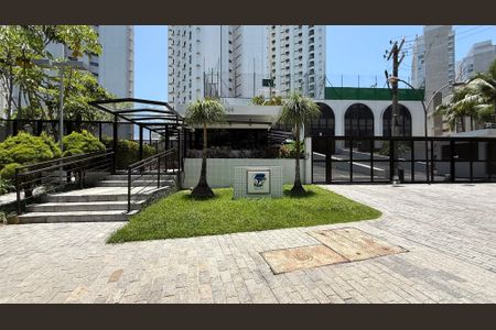 Apartamento para alugar com 224m², 4 quartos e 2 vagasFachada