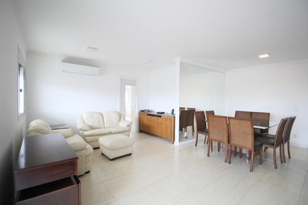 Sala de apartamento para alugar com 3 quartos, 125m² em Jardim Vazani, São Paulo