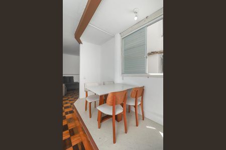 Apartamento à venda com 43m², 1 quarto e 1 vagaSala de Jantar