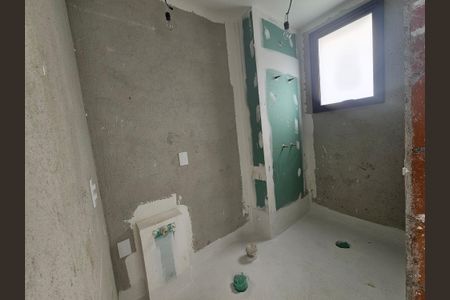 Apartamento à venda com 151m², 3 quartos e 3 vagasBanheiro da Suíte 2