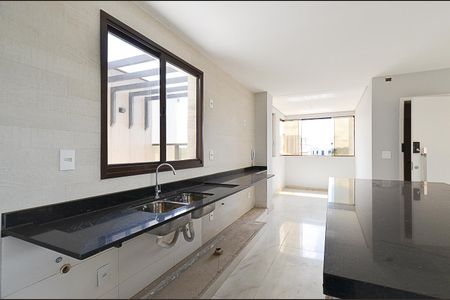 Apartamento à venda com 160m², 4 quartos e 2 vagasCozinha